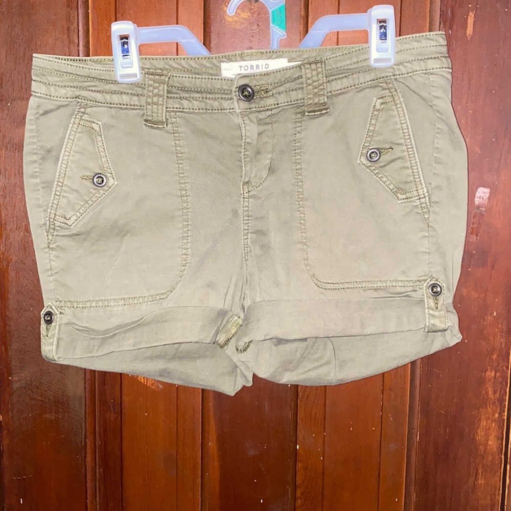 Cuffed Green Shorts